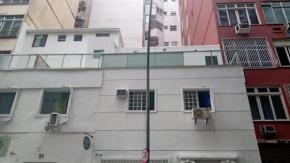 Apartamento com varanda em Copacabana